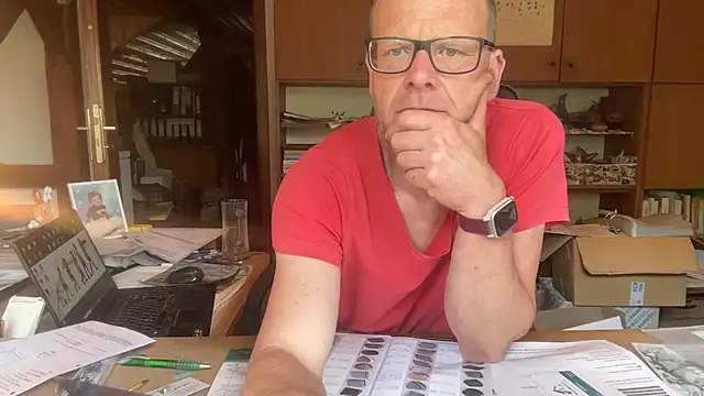 o_florian_o1 (Ask my age) - penis show