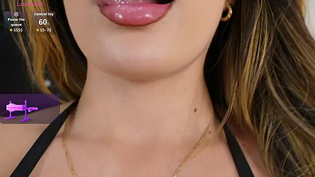 Annyy_Rosse webcam