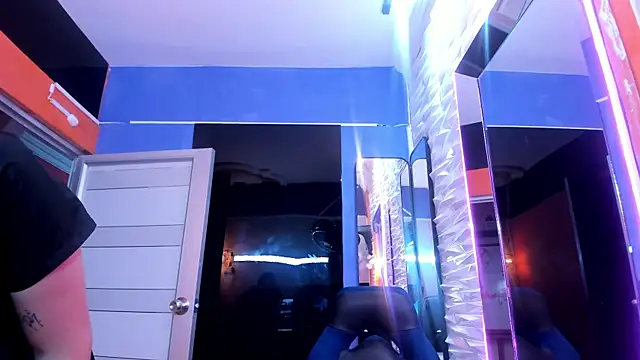 allison_mc webcam