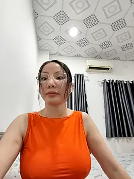 Famrita webcam