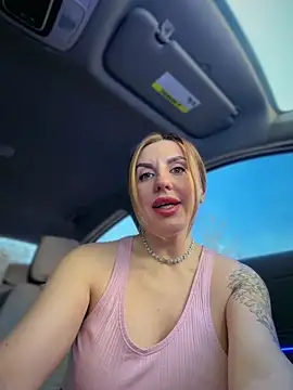 milfnextdoor20 (F milf) - Let my legs shake with orgasm