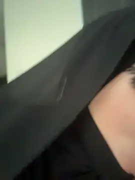 hiddenCrazySlutCpl live sex cam