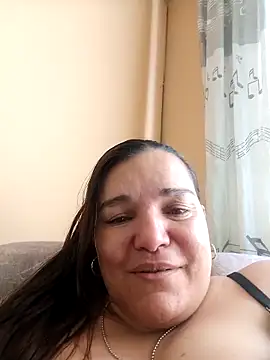 Webcam Model (Zuleyka_69)  is live.Free join now!
