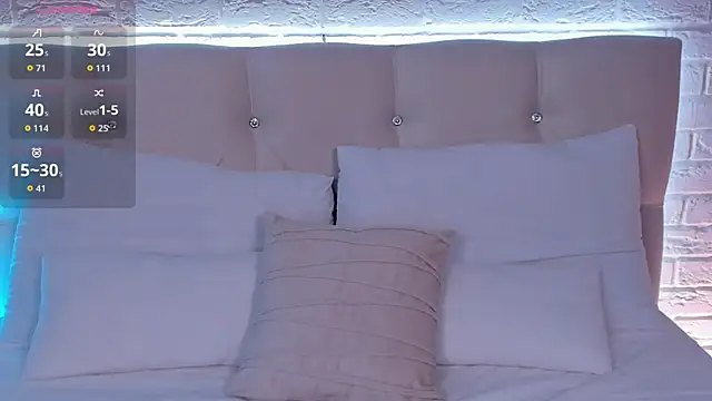 LianaFord webcam