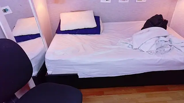 kiara_evanss webcam