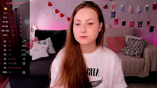 velvet_cherry_ webcam