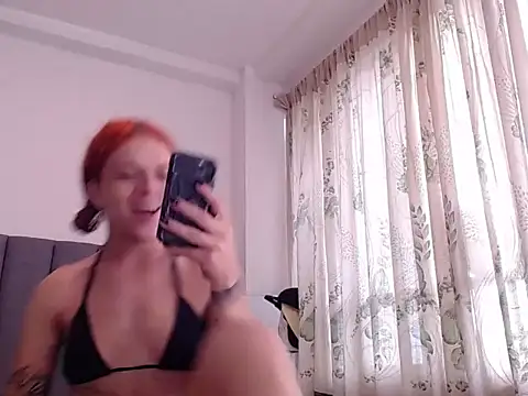 saara_johnson496 webcam