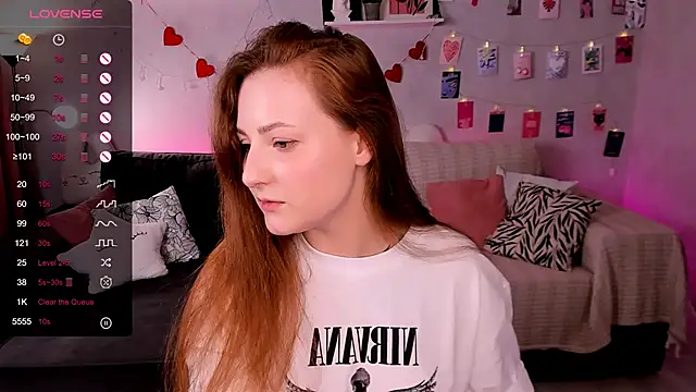 velvet_cherry_ webcam