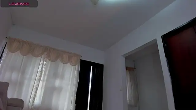 PamelaBliss webcam