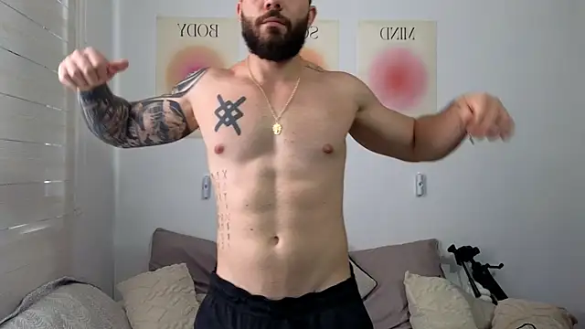 Isaac_Carter webcam