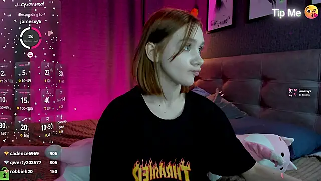 Lesi_Moonie01 webcam