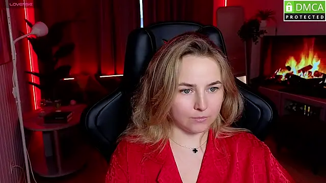 Mira_Mermayd live sex cam
