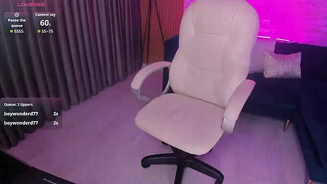 ANGIE-SMITH webcam