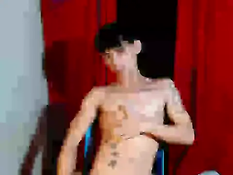 urhunky_boy webcam