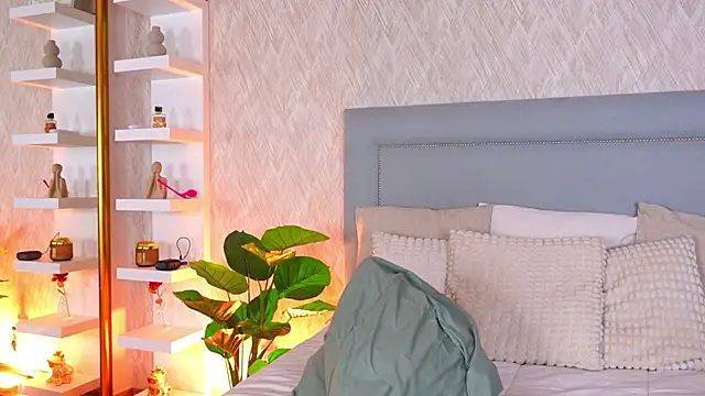 Sofy_Bradd live sex cam