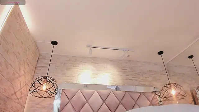 grace_daviss webcam