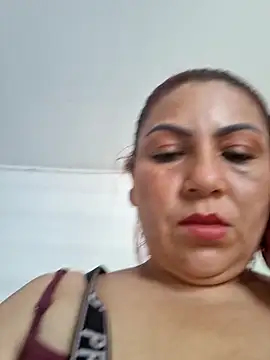Mechi-Dirty webcam