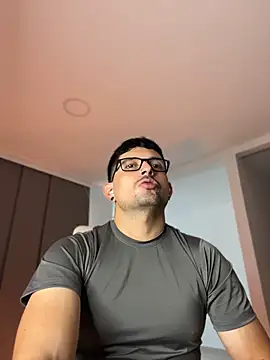 TroyeSavage webcam