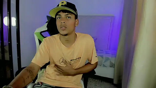 Angel_foxc_ webcam