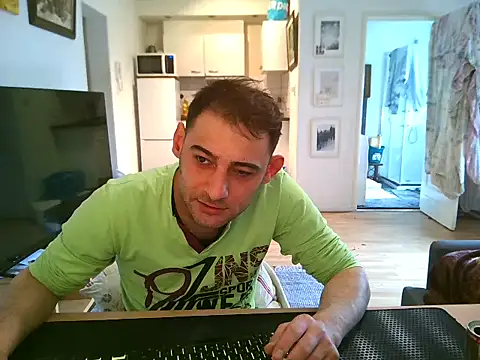 mihaimichael webcam