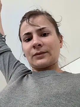 IsabellaEtha webcam
