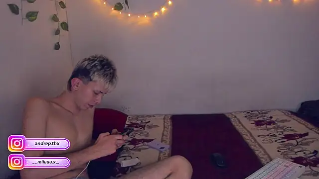 ThePerfectChemistry webcam