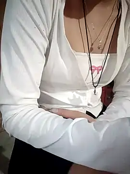 blonde_blg webcam