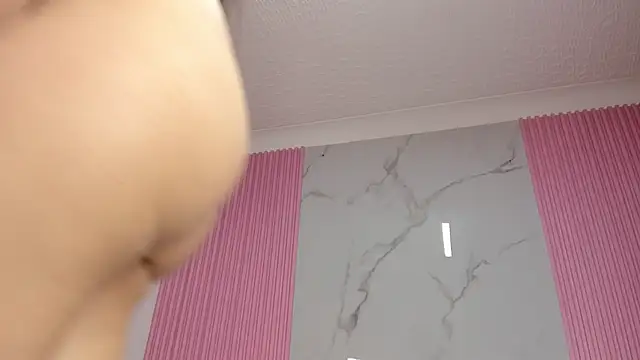 Mily17_ webcam