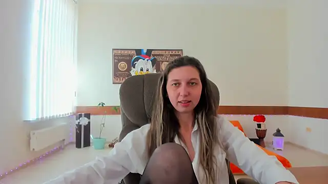 Ellina_Star webcam