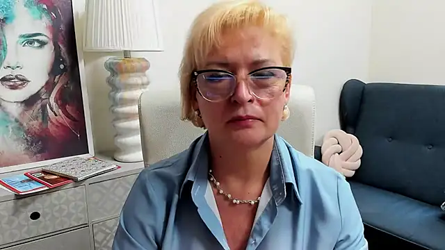 luna_xfantasy webcam