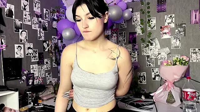SallieStrahin webcam