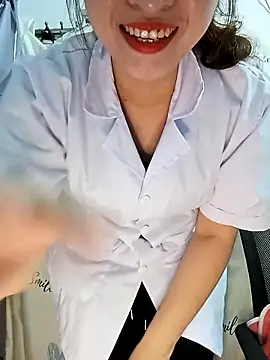 Ariana-Vy webcam