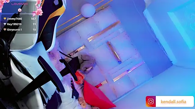 Sophiaa_doll_ webcam