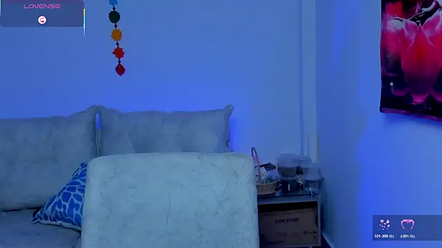 Sara_Charmy webcam