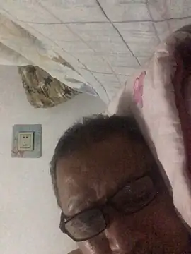 yaocaobi8 webcam