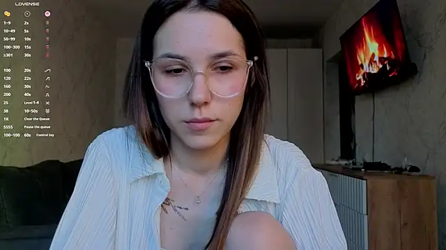 Honey_Peachy webcam