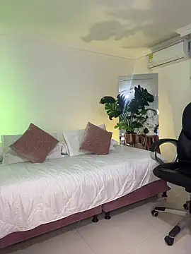 JANYLOVE__ webcam