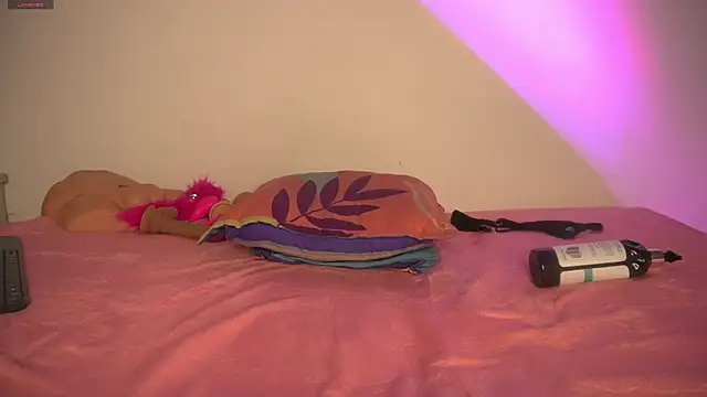 pocahotass_11 webcam