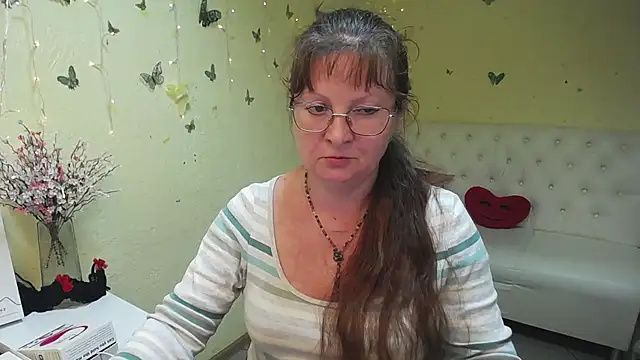 VanessaHotts webcam