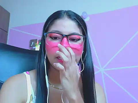 _ALLYSON18_ webcam