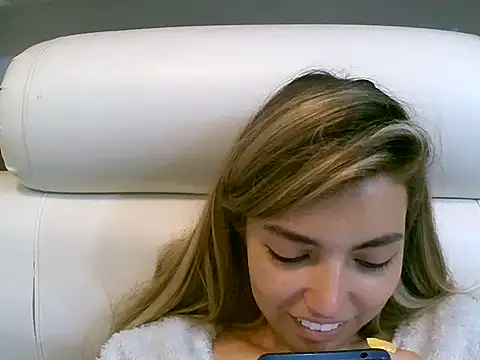 VittoriaTaylor webcam