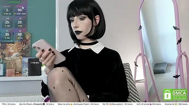 sweetuniporn webcam