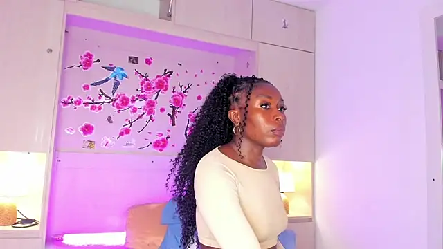 TaylorBloom webcam