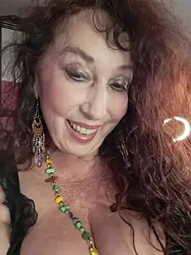 GypsyEsmeralda webcam