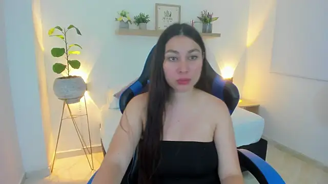 bella_99_ webcam