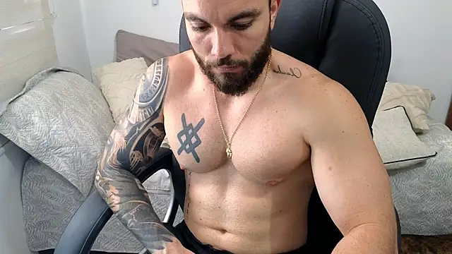 Isaac_Carter webcam