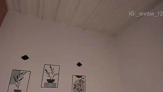 annie_barozzi webcam