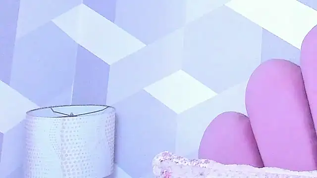 KylieMonnett webcam