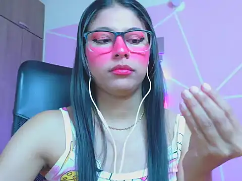 _ALLYSON18_ webcam