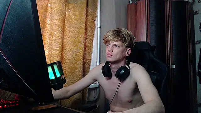 shy_redstar webcam